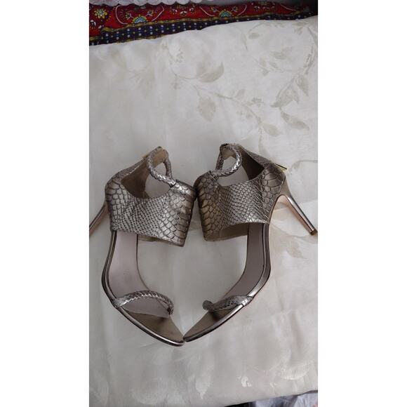 Cole Haan Shoes Womens Size 10.5 Metallic Pewter Sandals Snakeskin Zip Gold - Picture 4 of 9